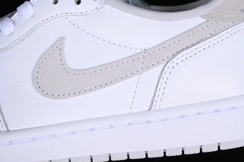 All categories Air Jordan Jordan series basketball shoes Air Jordan 1 Low LJR version Air Jordan 1 Low OG "Shattered Backboard" AJ1 Joe 1 customized version white buckle low-top basketball shoes CZ0790-100